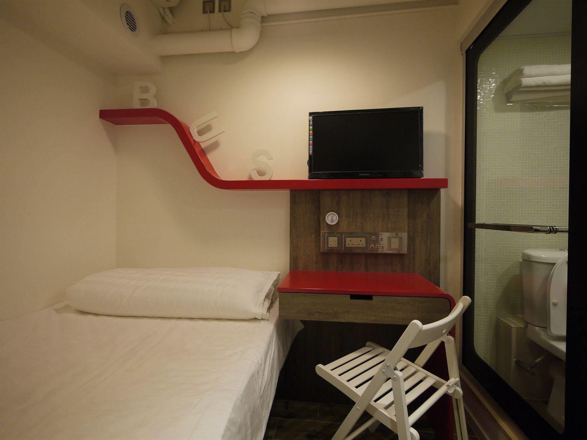Panda'S Hostel - Hot Dog Bus Hongkong Exterior foto